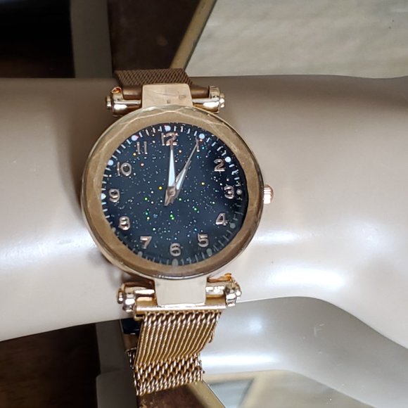 Starry Sky Watch - Beige, Black Sparkle Face, Large Number Time Marker - Picture 2 of 11